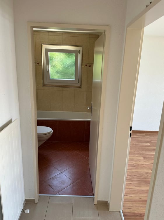 Charmante 4.5-Zimmer-Wohnung in Studen BE – sofort verfügbar! 7