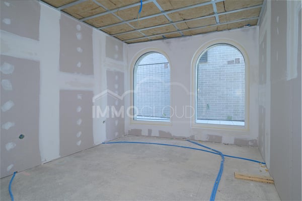 Surface professionnelle d'exception de 124 m² dans un quartier neuf et dynamique 13