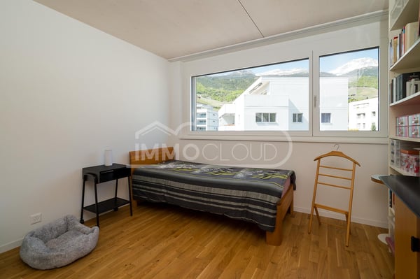 Attique état du neuf ! Privacité totale 12