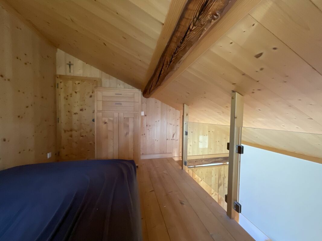 Appartement et terrain à vendre dans le village de Vollèges