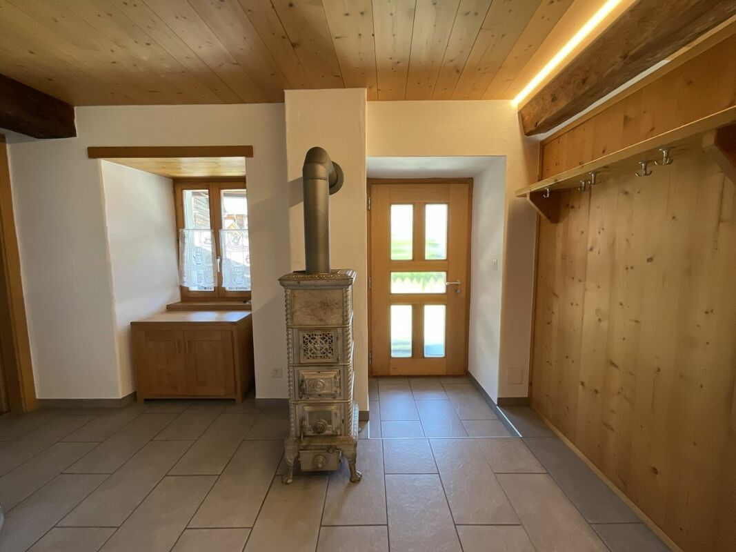 Appartement et terrain à vendre dans le village de Vollèges