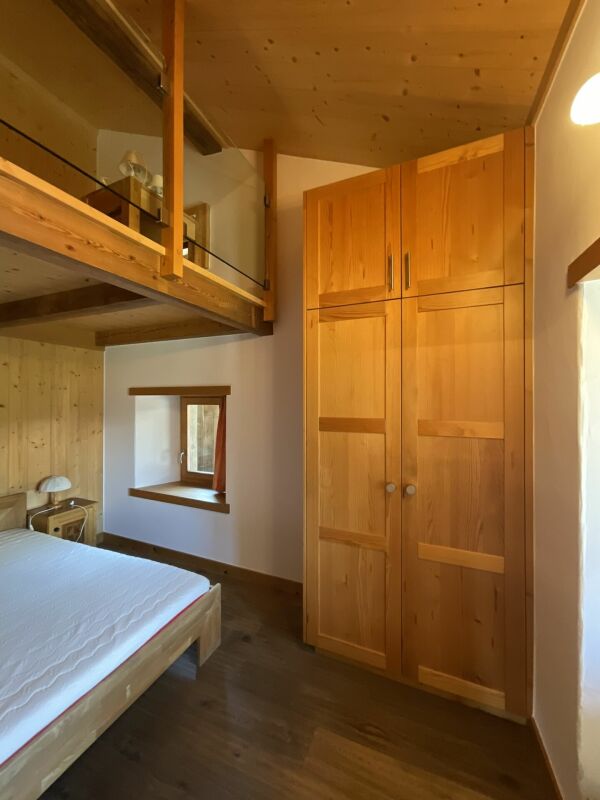 Appartement et terrain à vendre dans le village de Vollèges