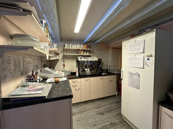 IMMEUBLE LOCATIF AVEC SURFACE COMMERCIALE - WOHN- & GESCHAEFTSLIEGENSCHAFT 21