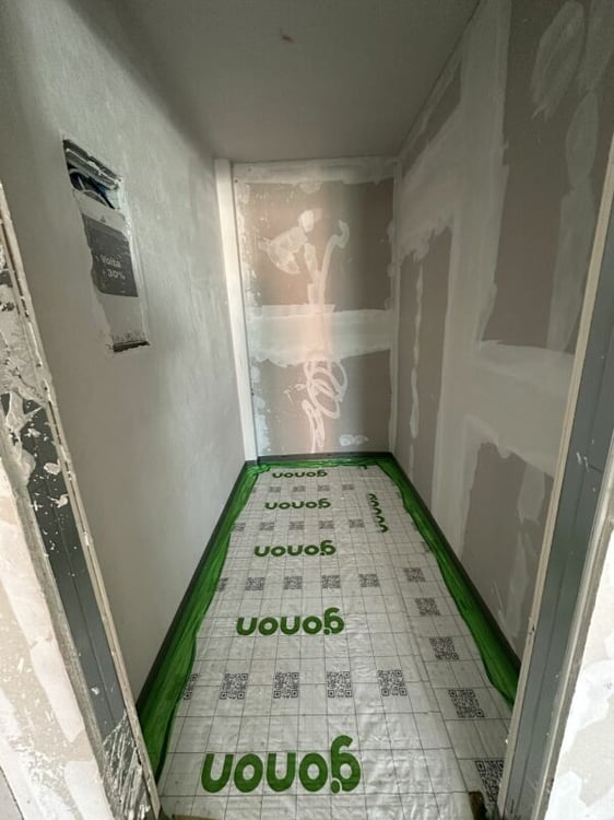 APPARTEMENT DE 4.5 PIECES - REZ JARDIN 12