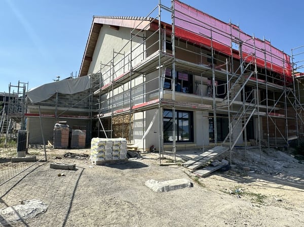 APPARTEMENT DE 4.5 PIECES - REZ JARDIN