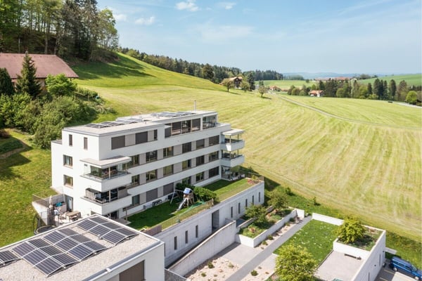 Moderne Wohnung an ruhiger Lage mit fantastischer Weitsicht