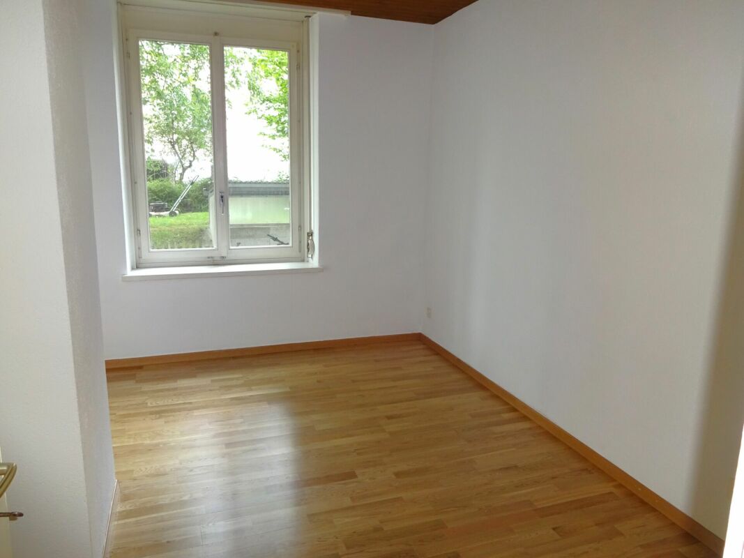 Zentrale Wohnung in Seenähe