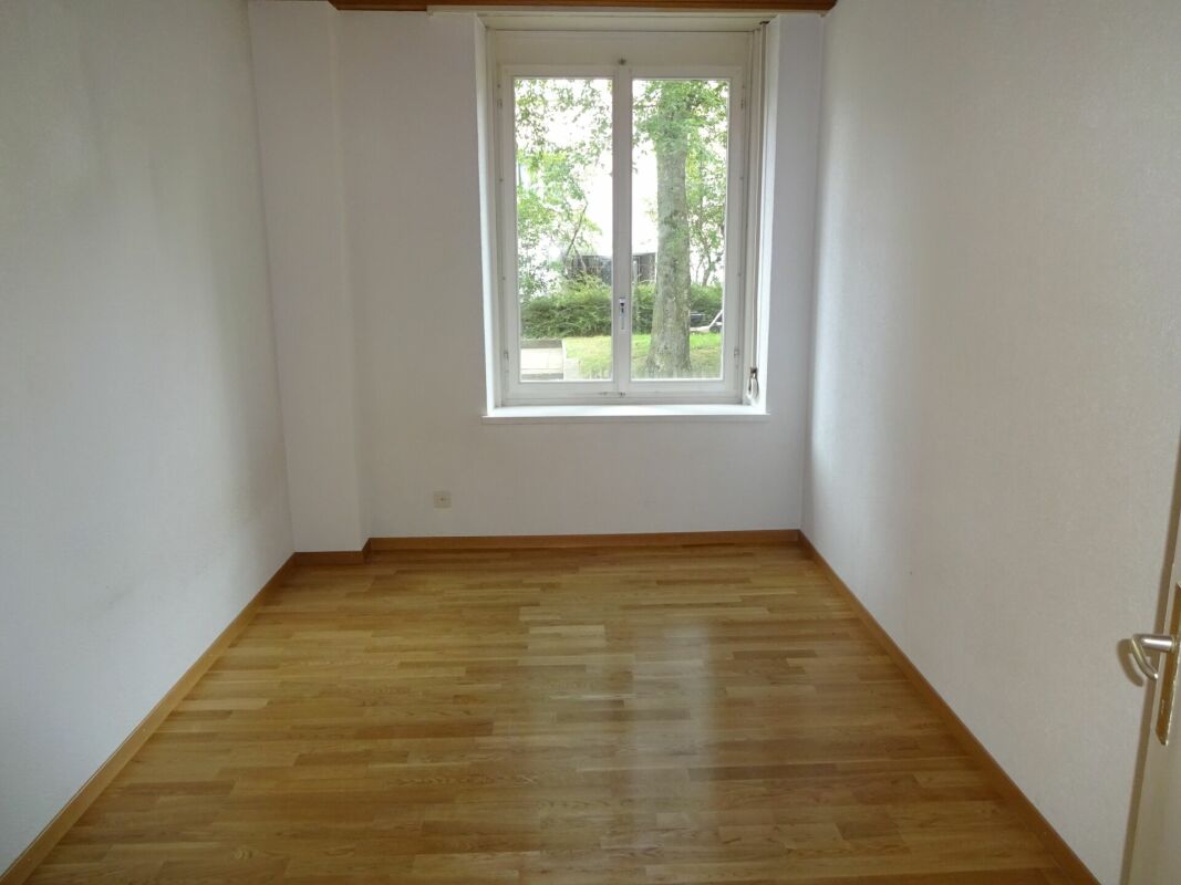 Zentrale Wohnung in Seenähe