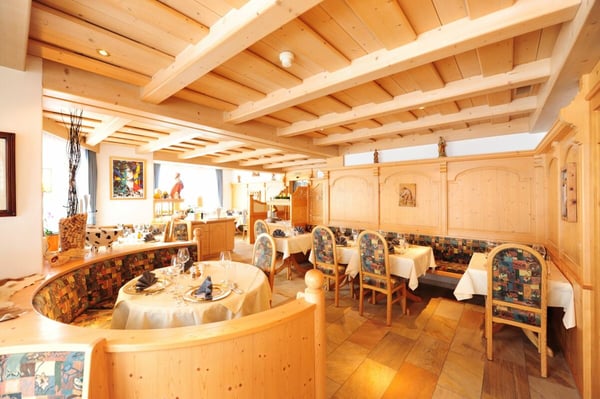 Attraktive Investitionsmöglichkeit - schöne Hotelanlage in Top-Destination 16