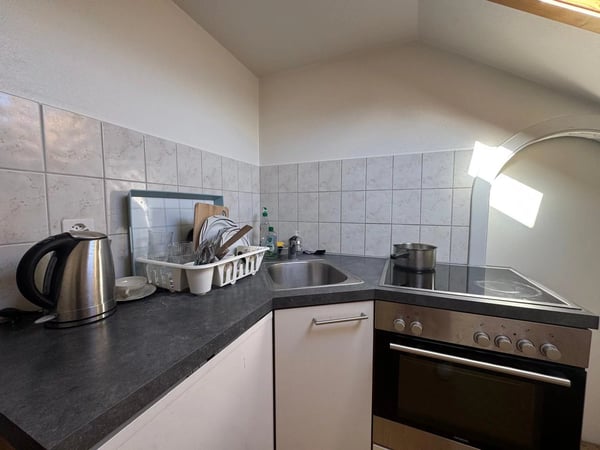 À vendre : Appartement combles 1,5?p avec potentiel 3,5?p à Bulle 1