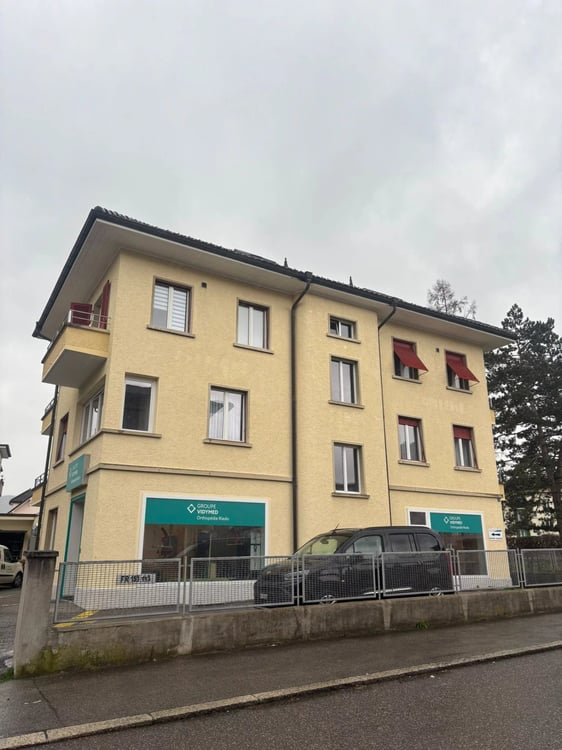 À vendre : Appartement 3,5 p. 127 m² à Bulle, lumineux et atypique 10