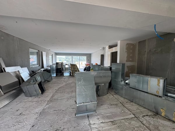 À louer ? Surface administrative neuve de 170.8 m² 1