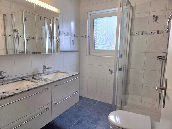 Helle 1½-Zimmerwohnung mit Galerie und Cheminée in Busswil zu vermieten 7