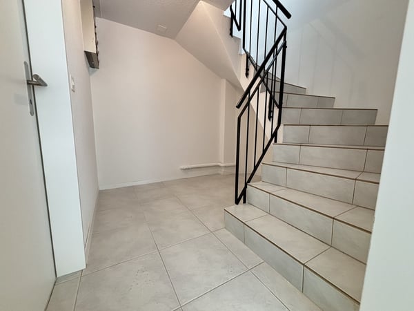 Modernes, frisch renoviertes 4½-Zimmer-Reihenfamilienhaus mit Garten in Pieterlen zu vermieten 19