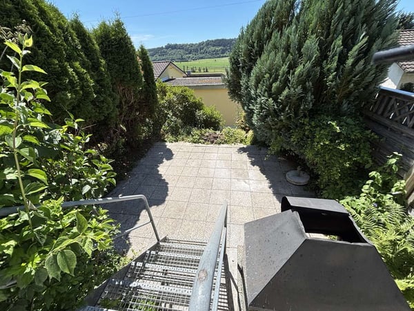 Modernes, frisch renoviertes 4½-Zimmer-Reihenfamilienhaus mit Garten in Pieterlen zu vermieten 7