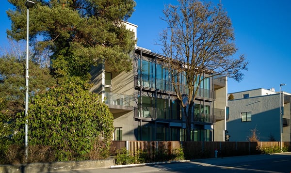 Attraktive 3½-Zimmer Attikawohnung mit grosser Loggia und Terrasse 1