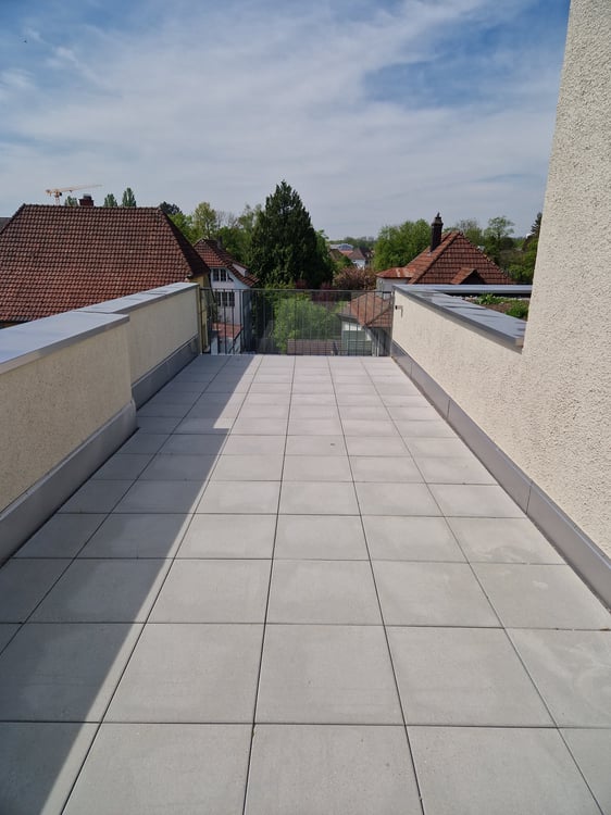 Attraktive 3½-Zimmer Attikawohnung mit grosser Loggia und Terrasse 10