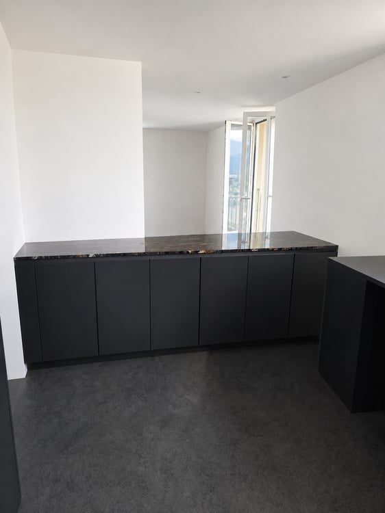 Grosszügige 5-Zimmer-Maisonettewohnung mit Garten und traumhafter Seesicht 3