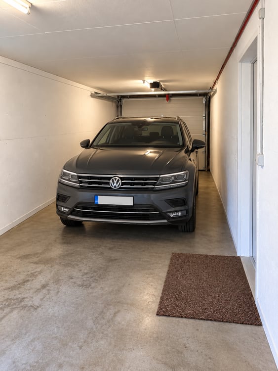 Grosszügiges Einfamilienhaus mit Wintergarten und Garten in Brügg zu vermieten 23