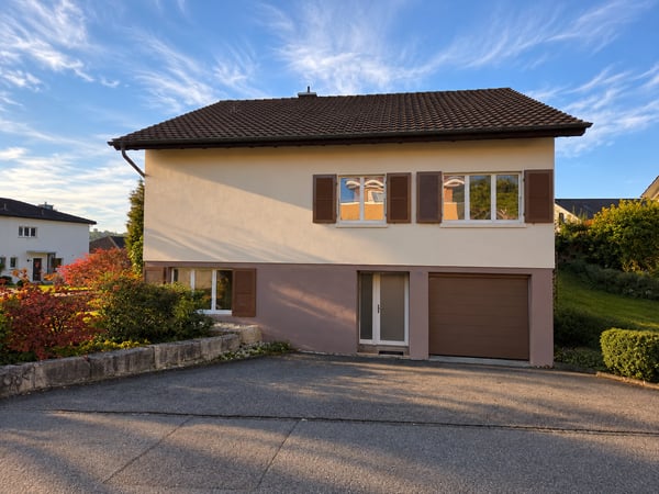 Grosszügiges Einfamilienhaus mit Wintergarten und Garten in Brügg zu vermieten 63