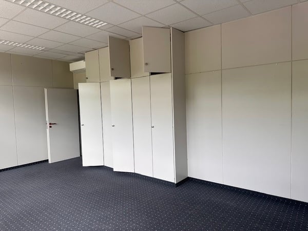 Klimatisierte Büros mit Weitsicht zu vermieten 3