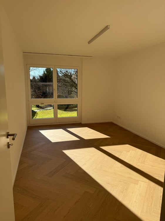Stilvoll und hochwertig renovierte Gartenwohnung an ruhiger Lage 5