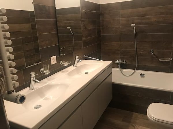 Attico con stupenda vista lago in casa di soli 3 appartamenti 4
