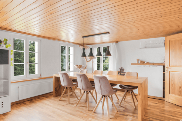 Renoviertes freistehendes Einfamilienhaus mit Umschwung 3