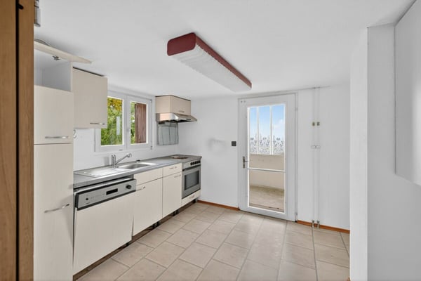 Interessantes Renovationsobjekt mit Bodenseesicht 4