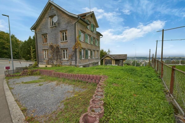 Interessantes Renovationsobjekt mit Bodenseesicht 2