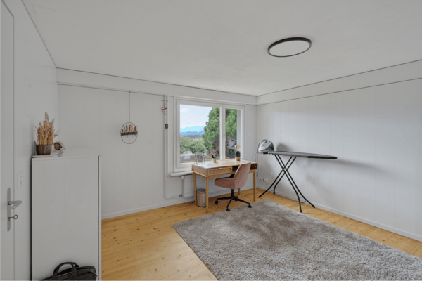 Liebevoll renoviertes Einfamilienhaus mit traumhafter Aussicht 8