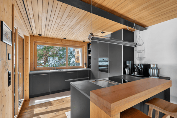 Exklusive Attikawohnung im modernen Holzbau und schöner Panoramasicht 3