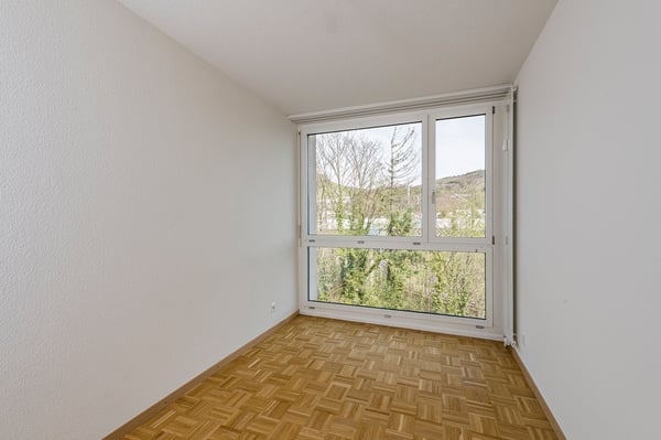 Moderne Wohnung in gepflegter Überbauung 6