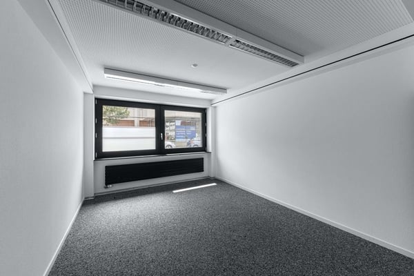 Moderne Bürofläche nahe Bahnhof SBB mit attraktivem Aussenbereich 8