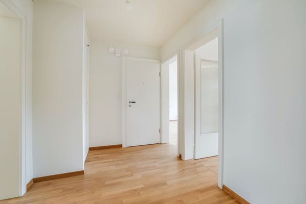 Neuer Glanz in Münchenstein: Strangsanierte 3.5-Zimmer-Wohnung 5