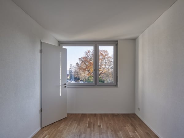 Moderne Überbauung in Reinach 4