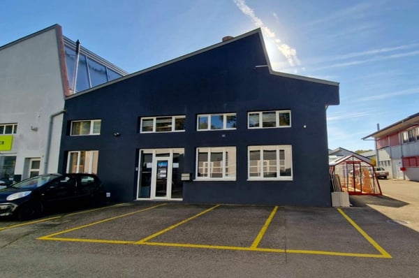 IDEAL POUR COMMERCE/SHOWROOM/ARTISANT 3