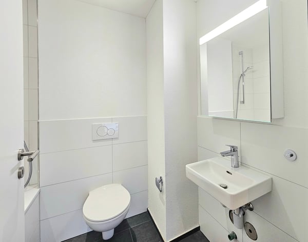 Moderne 2.5 Zimmerwohnung 9