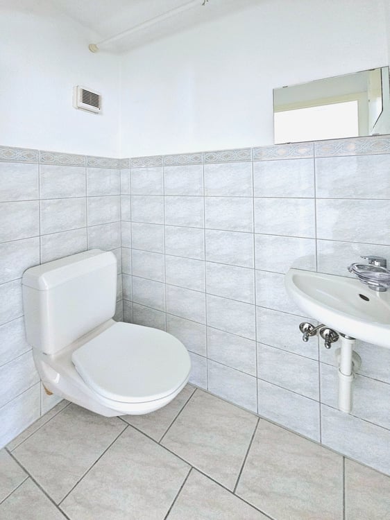 Charmante 4.5 - Zimmer-Maisonettewohnung mit Galerie 13