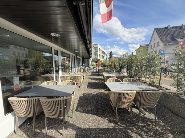 Neuwertiger Gastronomiebetrieb  vollständiges Inventar und Infrastru 11