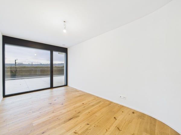 Exklusiver Neubau 2025 – 1.5-Zi. Terrassenwohnung mit 130 m² Panorama 13