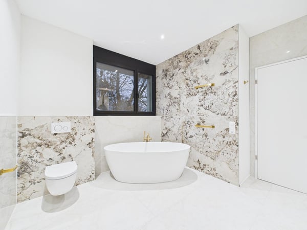 Exklusiver Neubau 2025 – 1.5-Zi. Terrassenwohnung mit 130 m² Panorama 17