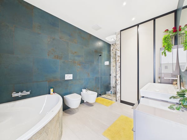 Licht. Luft. Luxus. – Exklusive 5.5-Zimmer-Attikawohnung mit Jacuzzi & Wintergarten 15