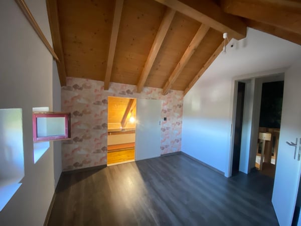 Über 5 % Bruttorendite – Attraktive Duplexwohnung mit Balkon in Müntschemier 10