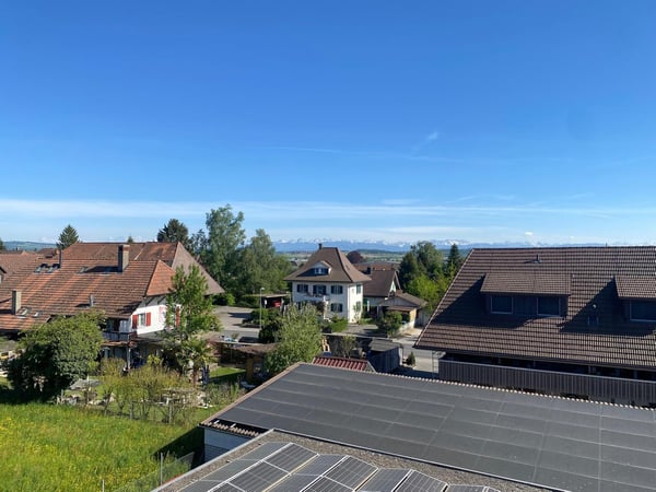 Über 5 % Bruttorendite – Attraktive Duplexwohnung mit Balkon in Müntschemier 4