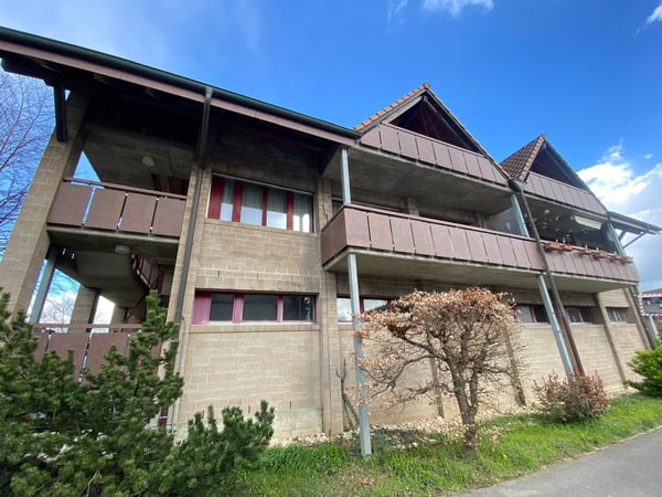 Über 5 % Bruttorendite – Attraktive Duplexwohnung mit Balkon in Müntschemier 2