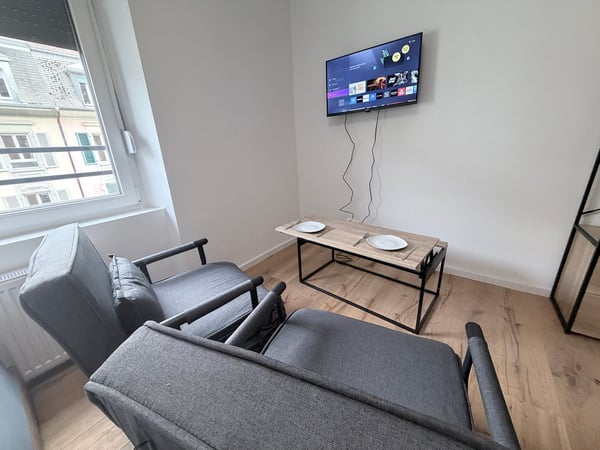 Studio moderne à Bienne – disponible immédiatement 8
