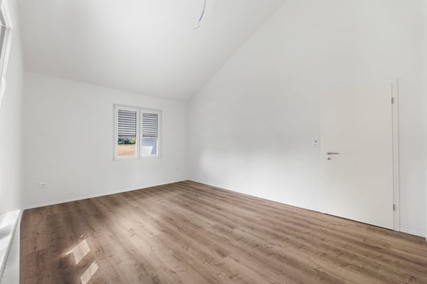 1.5 Zi. Einfamilienhaus mit grossem Garten in Wolfwil 18