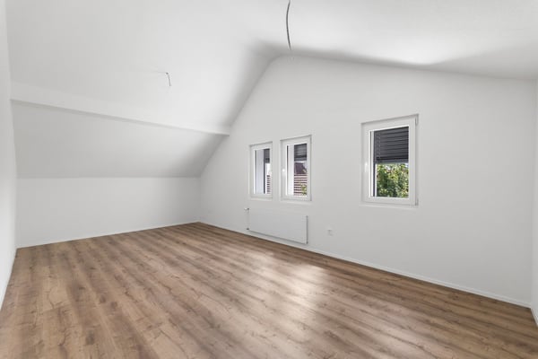 1.5 Zi. Einfamilienhaus mit grossem Garten in Wolfwil 29