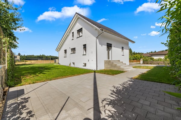 1.5 Zi. Einfamilienhaus mit grossem Garten in Wolfwil 36